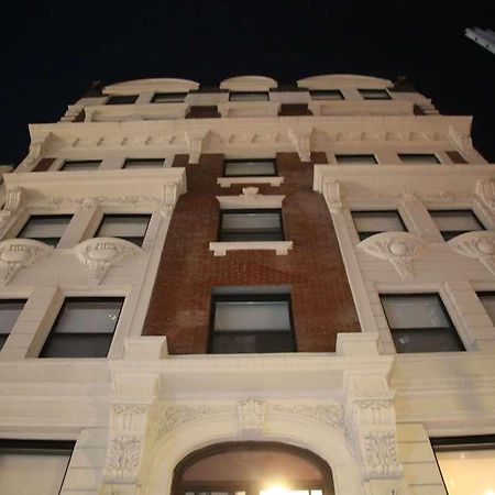 Mayfair Hotel, Ascend Hotel Collection New York City Exterior photo